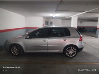 Volkswagen Golf 2004
