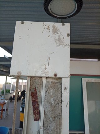 Ventana corredera con persiana
