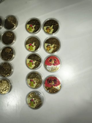 Lote 19 Monedas Pokémon