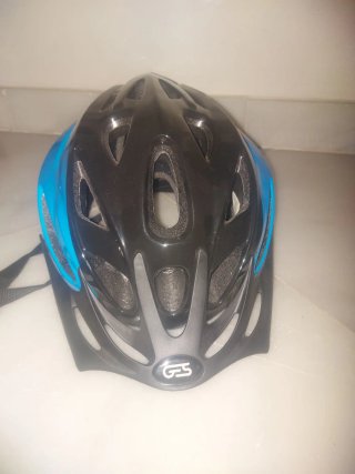 Casco de bicicleta azul y negro !PRECIO NEGOCIABLE
