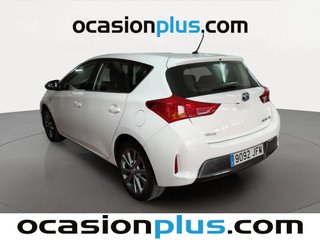 Toyota Auris Hybrid Active 100 kW (136 CV)