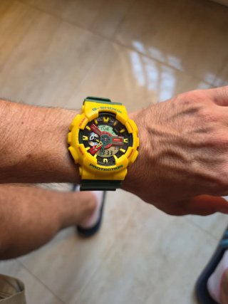Reloj G-Shock Amarillo y Verde