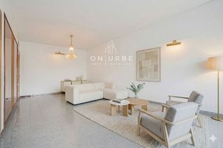 Piso en venta en Sant Antoni en Barcelona