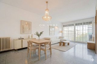 Piso en venta en Sant Antoni en Barcelona