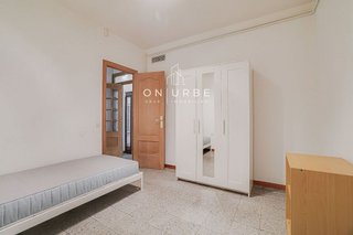 Piso en venta en Sant Antoni en Barcelona