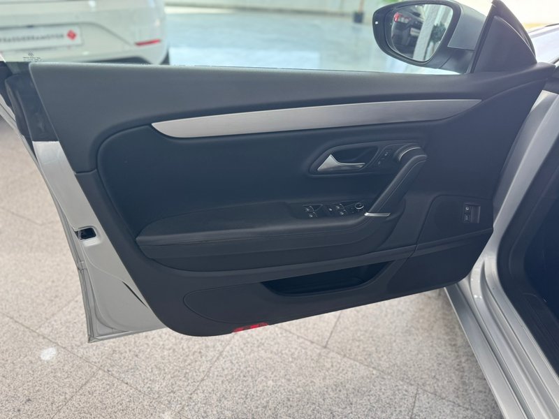 Volkswagen Passat CC 2.0 TSI 2011, foto 21
