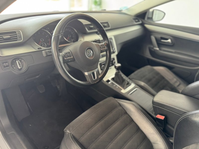 Volkswagen Passat CC 2.0 TSI 2011, foto 26