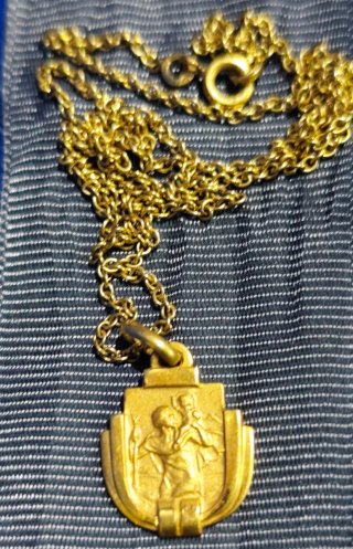 Cadena y Medalla San Cristóbal