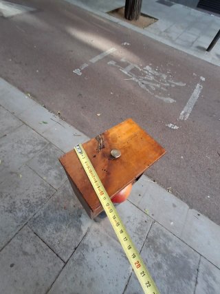 Cajón antiguo madera tirador.  ANTIQUE INDUSTRIAL