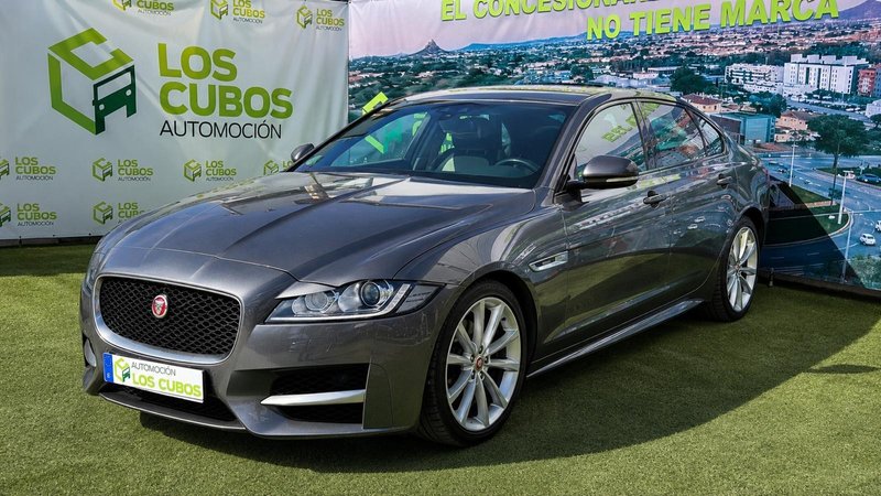 Jaguar XF 2.0D 132kW (180CV) Prestige Auto - foto 1
