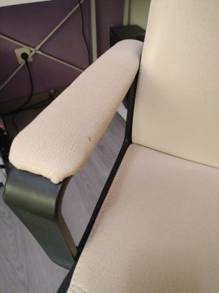 Silla de escritorio beige