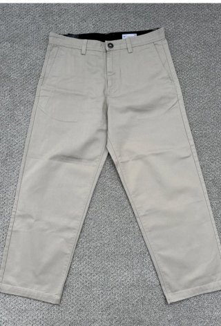 Pantalón Chino Volcom Frickin Modern Beige 34x30