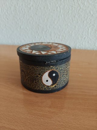 Cajita joyero decorada