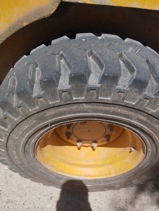 Minicargadora GEHL