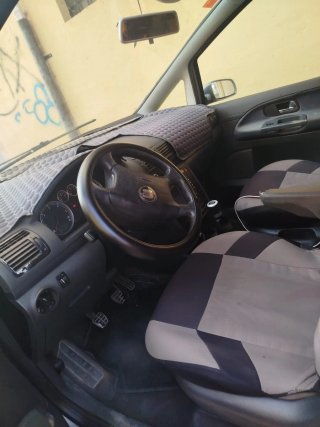 SEAT Alhambra 2005
