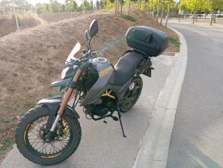 Moto Mitt 125 Adventure Negra/Gris