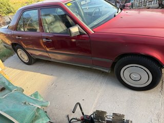 Mercedes-Benz 300D 1988