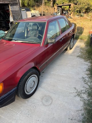 Mercedes-Benz 300D 1988