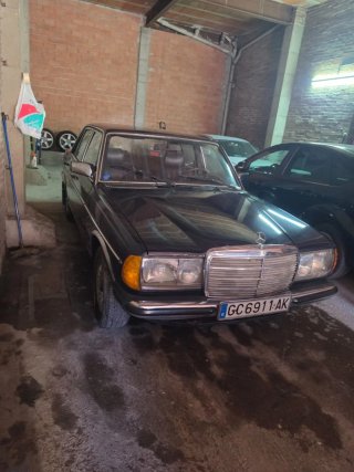 Mercedes-Benz Clase E 1981