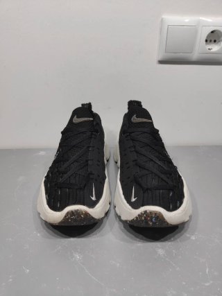 Nike Space Hippie 04 Negro Blanco 43