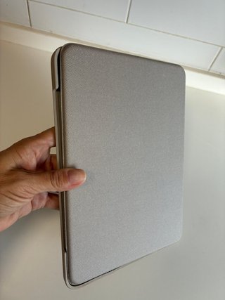 Logitech Combo Touch iPad Pro 11 Gris