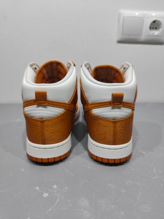 Nike Dunk High retro monarch Naranja Blanco 43