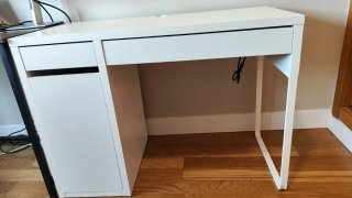 Escritorio IKEA MICKE 105x50cm Blanco