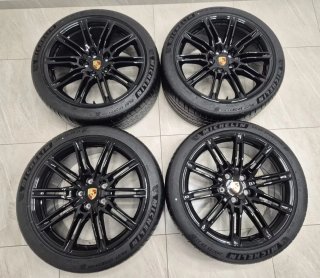 Llantas Michelin Pilot Sport 4 SUV 295/35 ZR 21