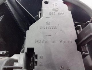 Volkswagen 20033361 piloto trasero derecho polo