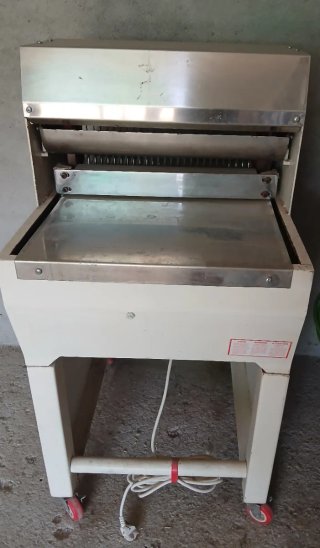 Cortador de pan profesional