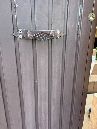 Puerta de hierro para calle