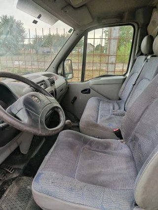 Nissan Interstar 2003
