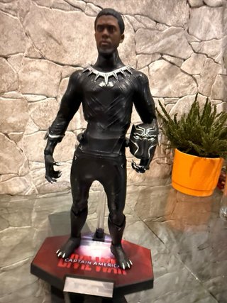 Figura Black Panther 1/6 Hoc Hoi
