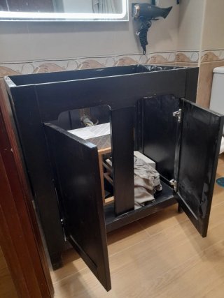 Mueble de lavabo de madera wengue