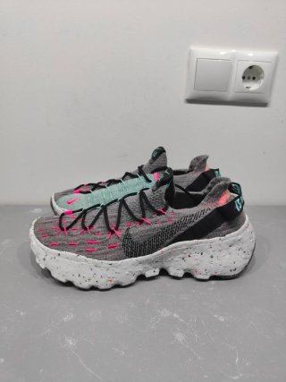 Nike Space Hippie 04 gris 42,5