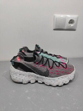 Nike Space Hippie 04 gris 42,5