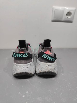 Nike Space Hippie 04 gris 42,5