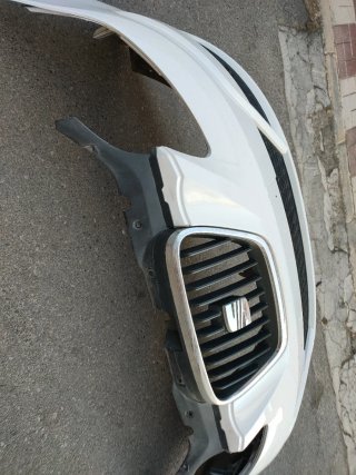 PARAGOLPES DELANTERO SEAT ALTEA Restyling Blanco