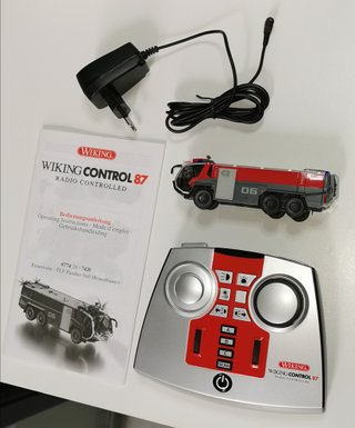 H0 RC Set Camión Bomberos VIKING Control87 + Mando