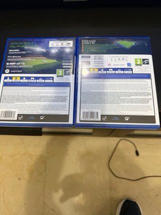 Juegos PS4 FC 24 y FC 26