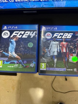 Juegos PS4 FC 24 y FC 26
