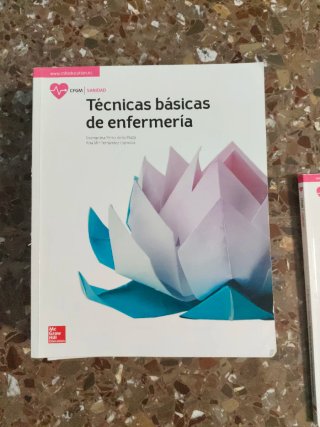 Libros para Auxiliar de Enfermería FP