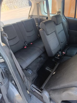Mazda 5 2010