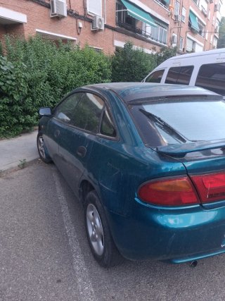 Mazda 323 1998