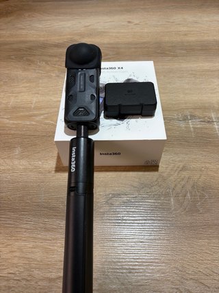 Insta360 X4