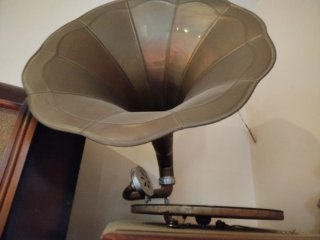 Gramola Grammophony  antigua