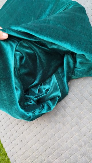 Terciopelo verde elástico
