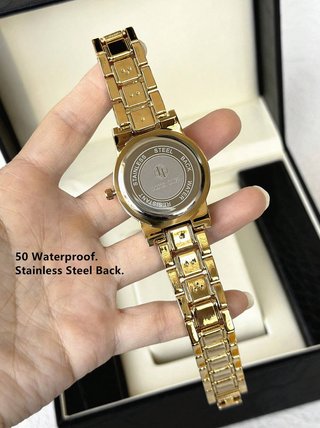 Reloj de Mujer Dorado, Resistente al Agua