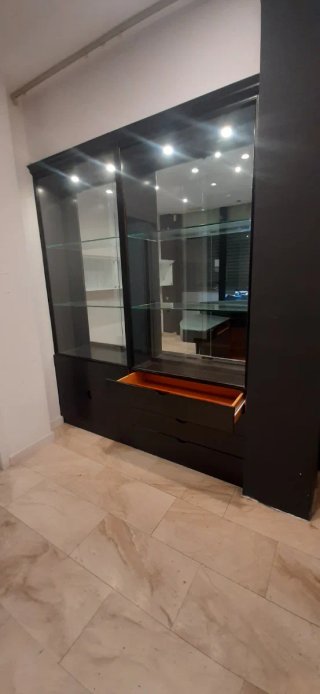 Mobiliario para tienda
