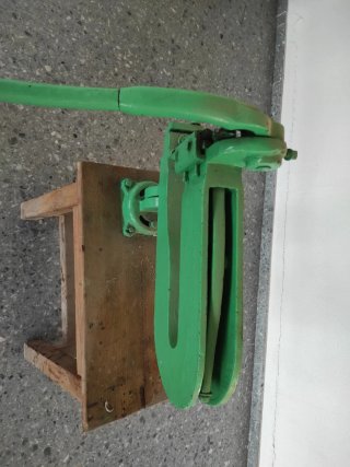 Cizalla para cortar patrones